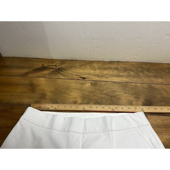 Spanx On The Go Kick Flare Cropped Pants Size 1X White Womens Pull On Stretch - Picture 8 of 10
